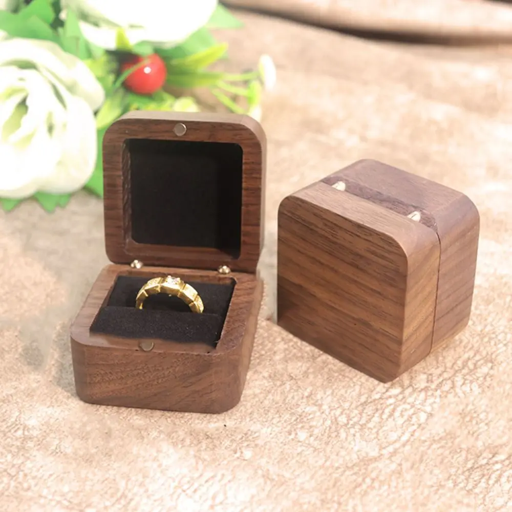 1/2 Slots Spade Wood Rings Holder Luxury Wedding Rings Bearer Box Packaging Proposal Rings Display Case Marriage Anniversary