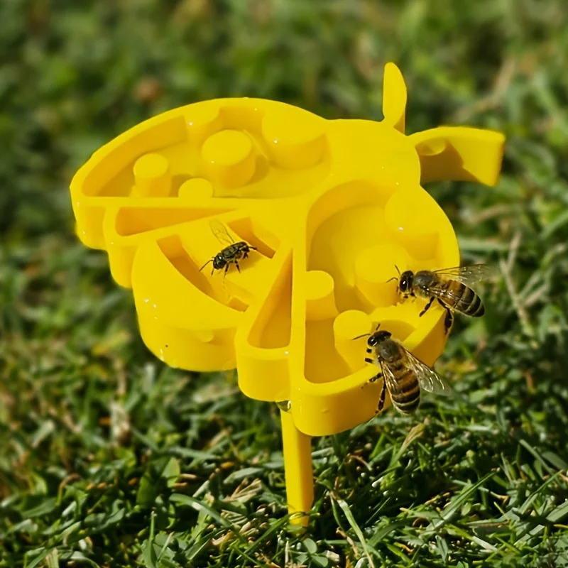 Plastic Bee Waterer with Stand, 1Pc Insect Water Feeder for Garden, Safe Drinking Station for Bees and Bugs