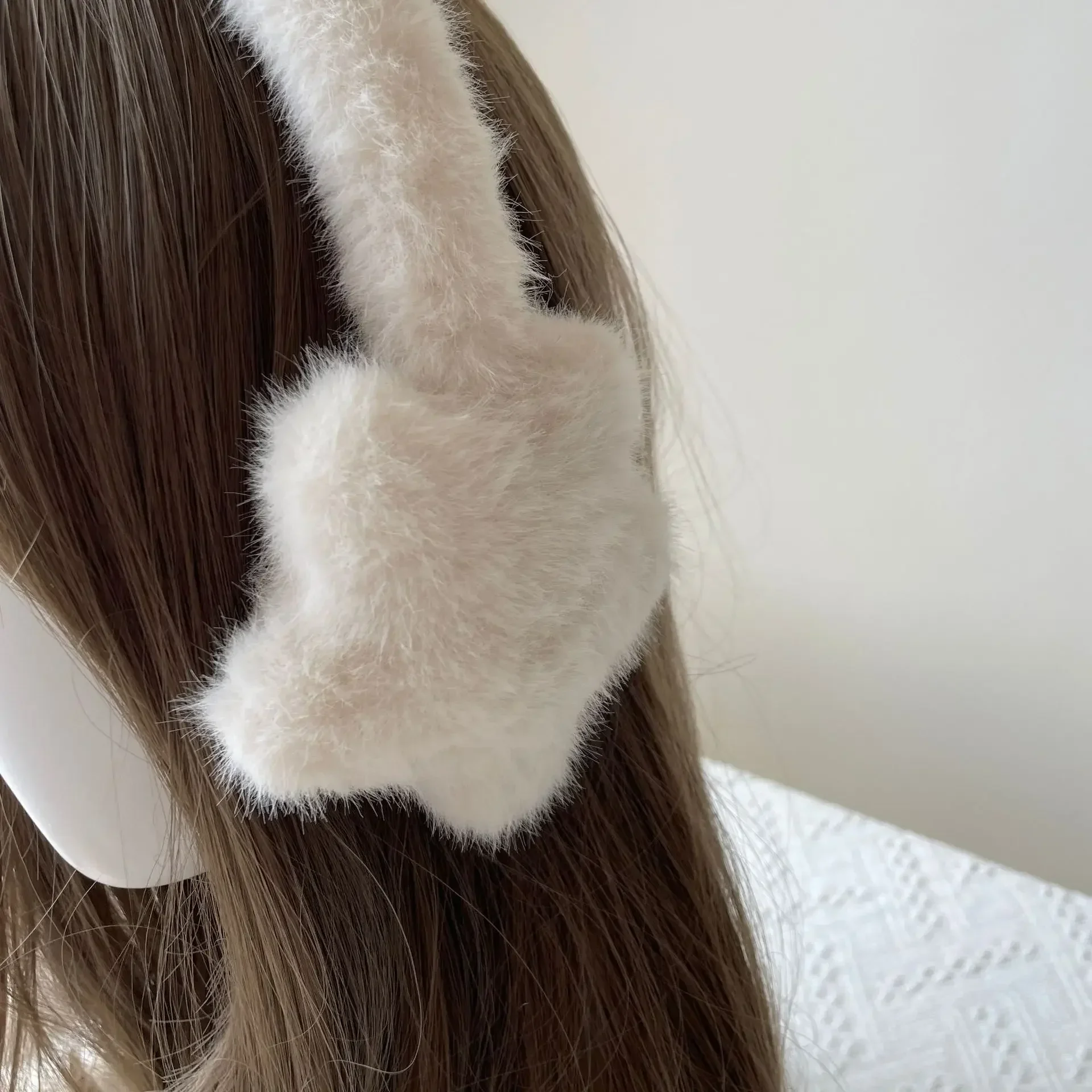 Wanita Kawaii cinta hati earmuff kucing Y2k Korea hangat musim dingin tebal Jepang JK pelindung telinga bersepeda Earbags aksesoris