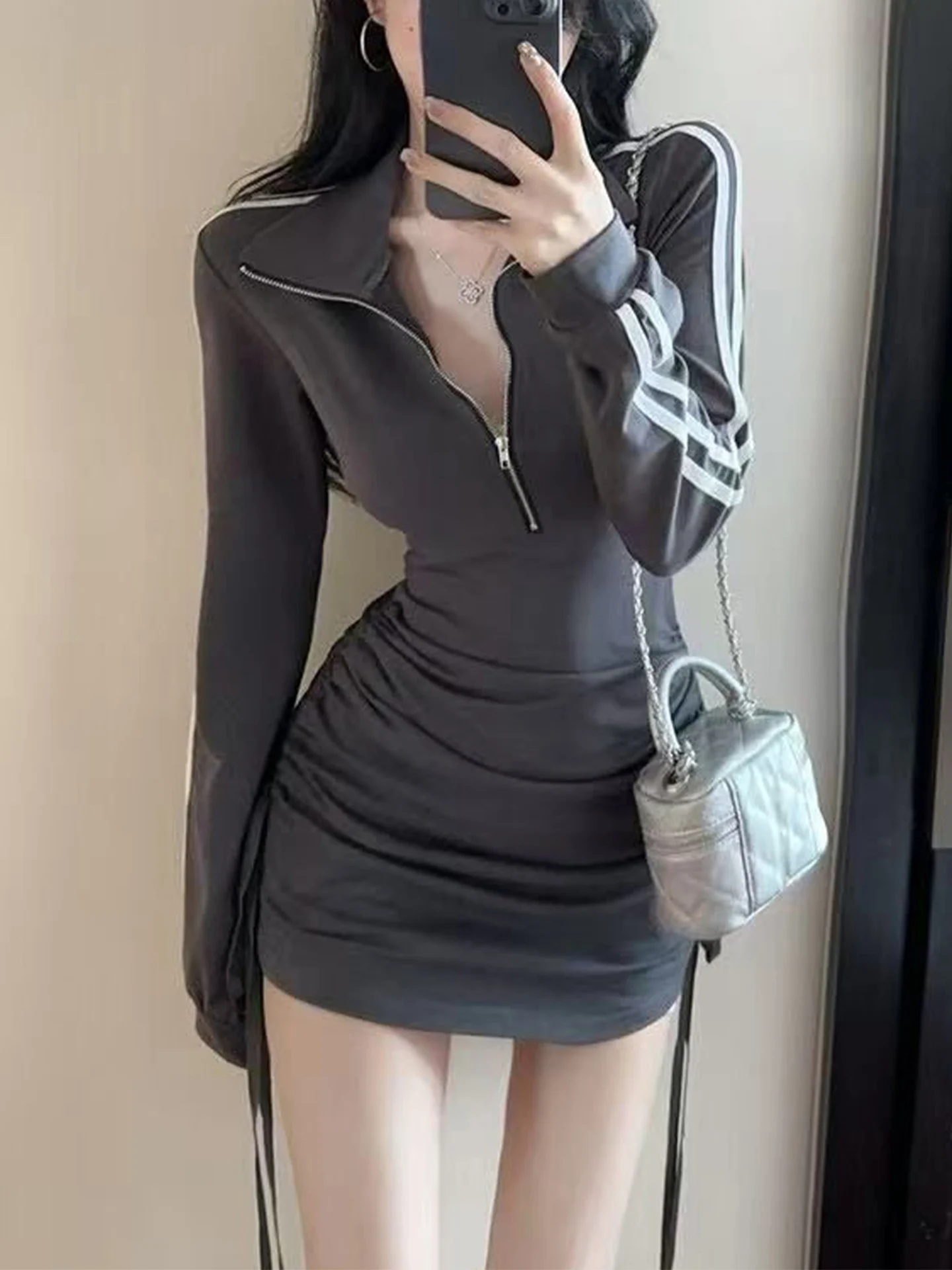 Design Sensation  Collar Zipper Long Sleeve Women's Dress Spring Autumn Sporty Style Pleated Slim Fit Bodycon Skirt
