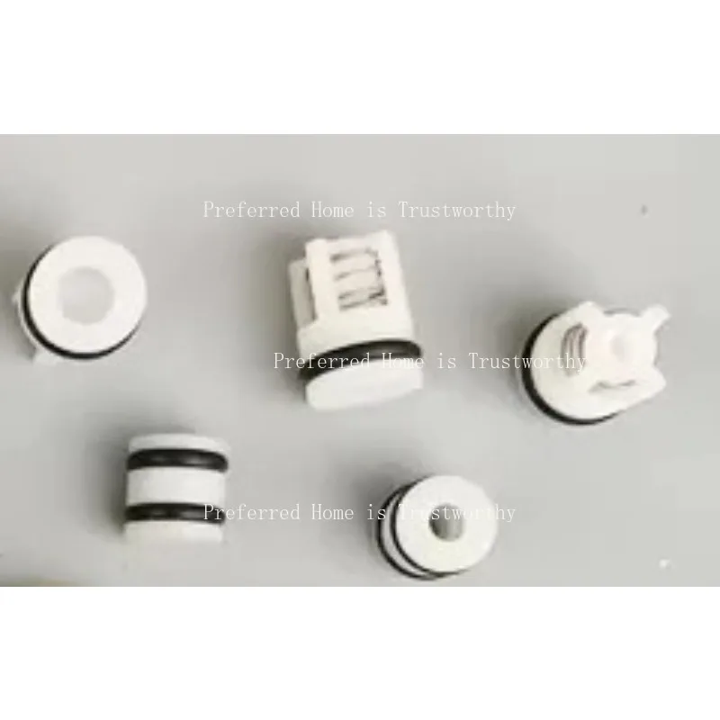 

Подходит для чистящей машины F2F8, насосной головки, подшипника автомойки, водяного уплотнения, масляного уплотнения F5, шланга высокого давления, верхнего клапана-переключателя.