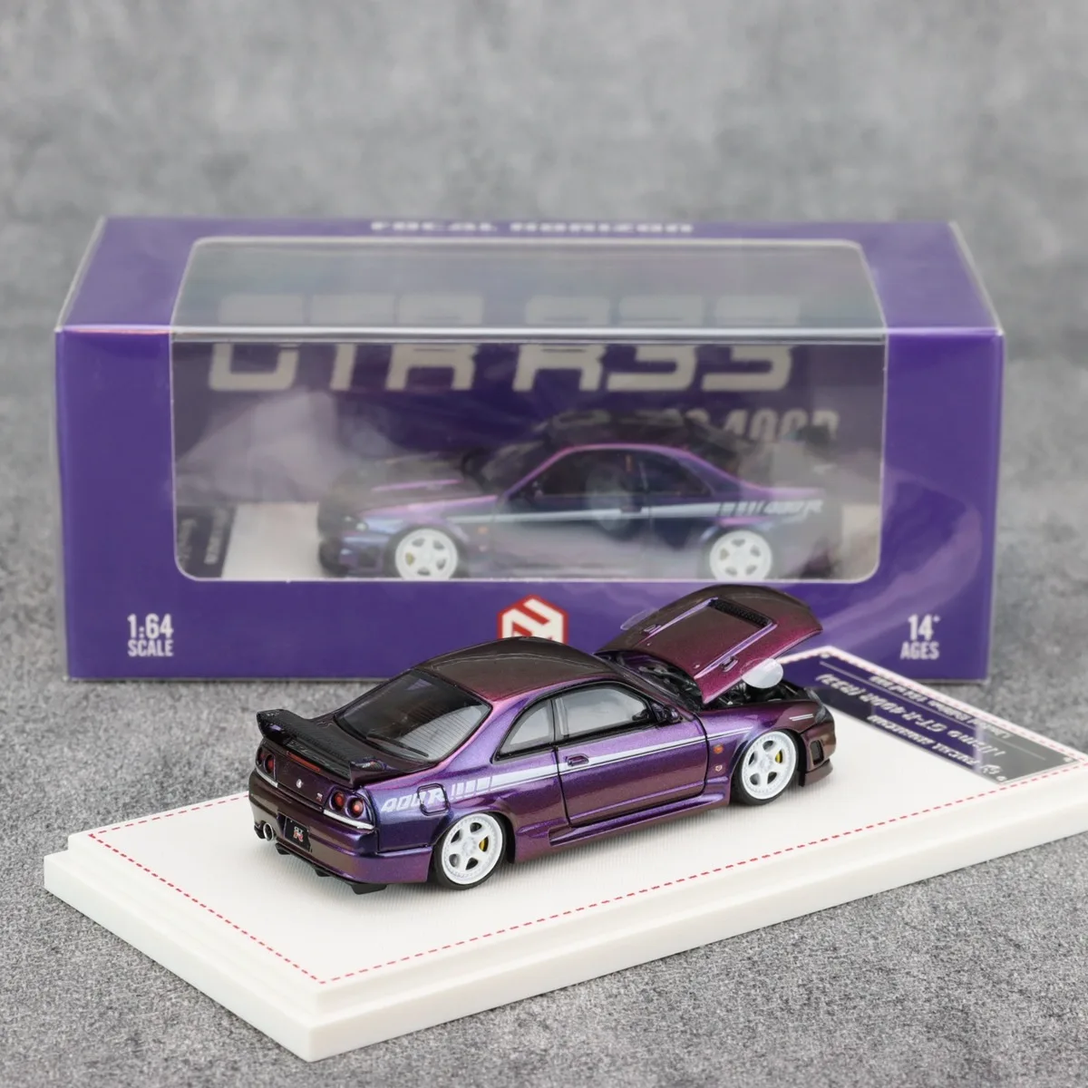 1:64 Scale Nissan GTR R33 Nismo 400R Alloy Car Model Collection Ornaments