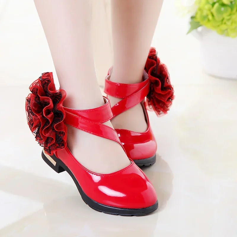 

Baby Girls Princess Cute Kids Sandals Flowers Stage Leather Shoes Elegant Comfortable Catwalk Fashion Spring/Summer Students