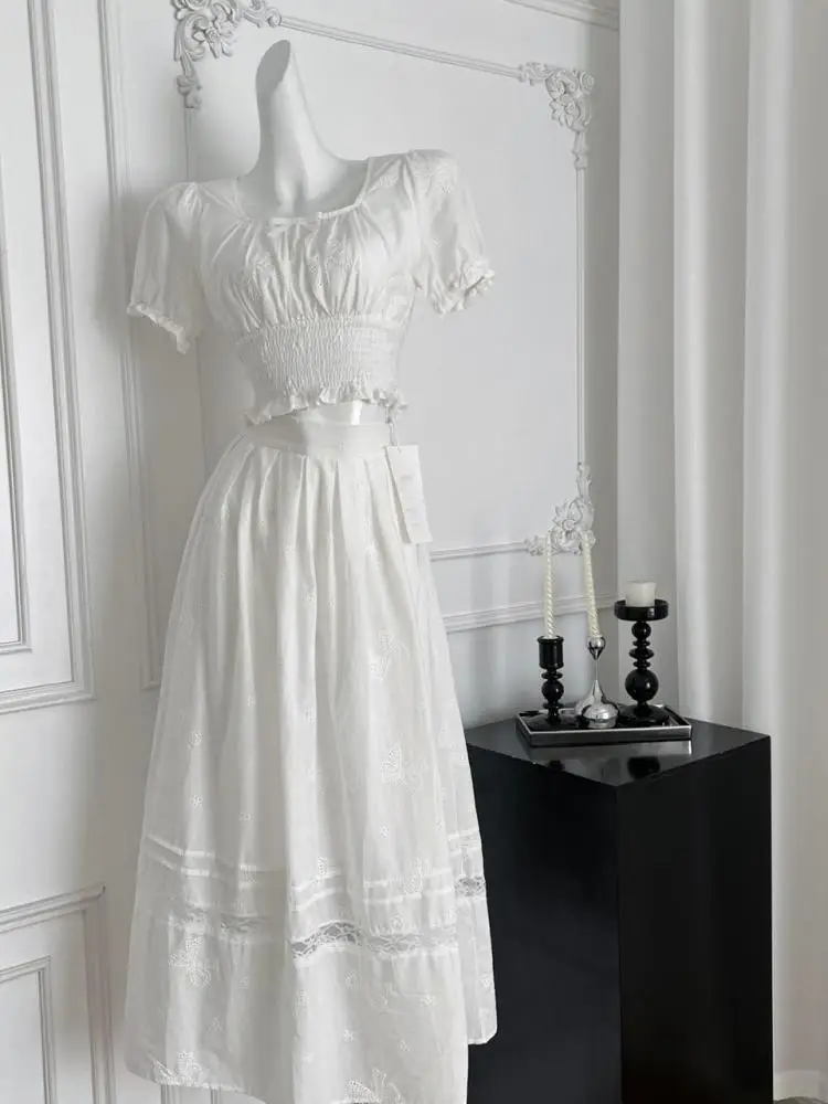 

Женский вечерний комплект из двух предметов, летние белые элегантные топы с короткими рукавами и квадратным воротником + кружевные плиссированные длинные юбки с высокой талией