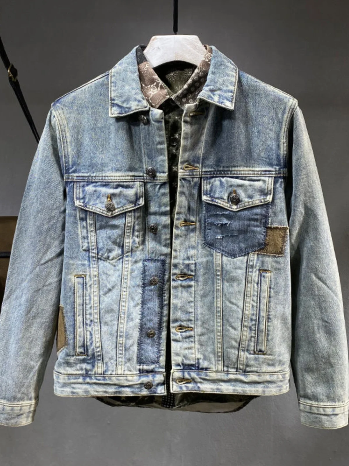 

Джинсовый тюнер в стиле ретро с американской талией для мужчин, повседневная свободная рабочая одежда, джинсовая одежда на осень-зиму, верхняя одежда с нашивками для шитья игл