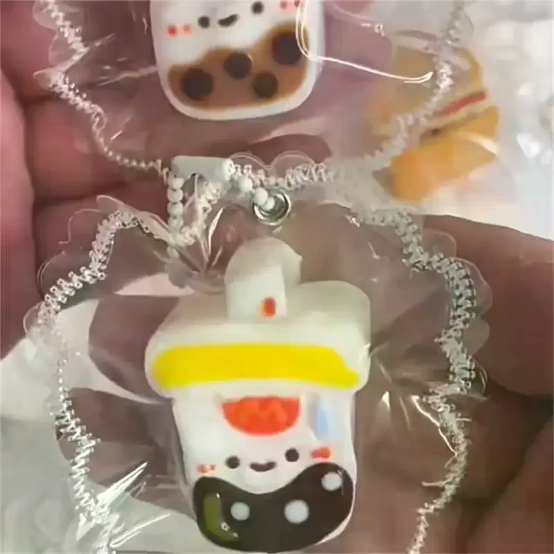 1Pc schattig gesimuleerd voedsel frietjes en hamburgers siliconen speelgoed - stressverlichting, langzame rebound sleutelhanger cadeau