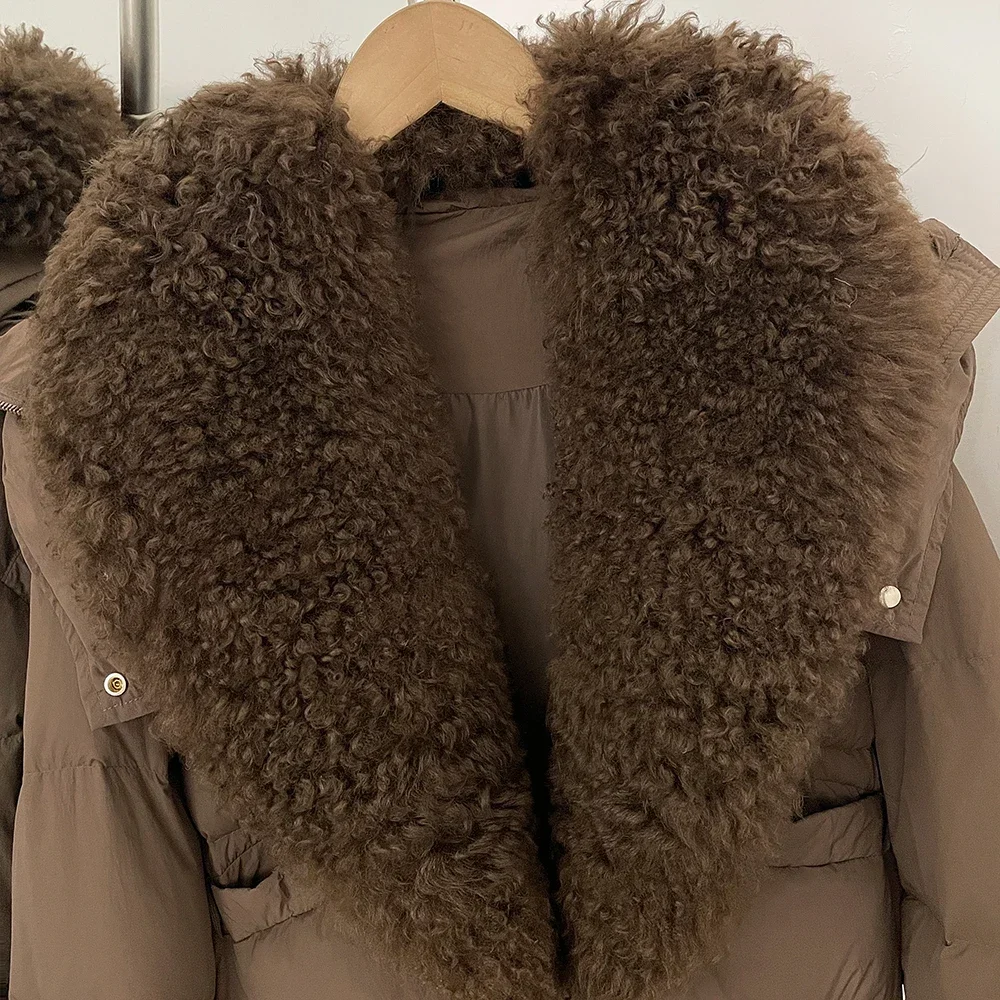 OFTBUY Neue Kapuzen-Winterjacke für Damen mit Echtem Lammfell, Entendaunen, Kurzer Echtfell-Puffermantel mit Abnehmbaren Handschuhen – Detail 19