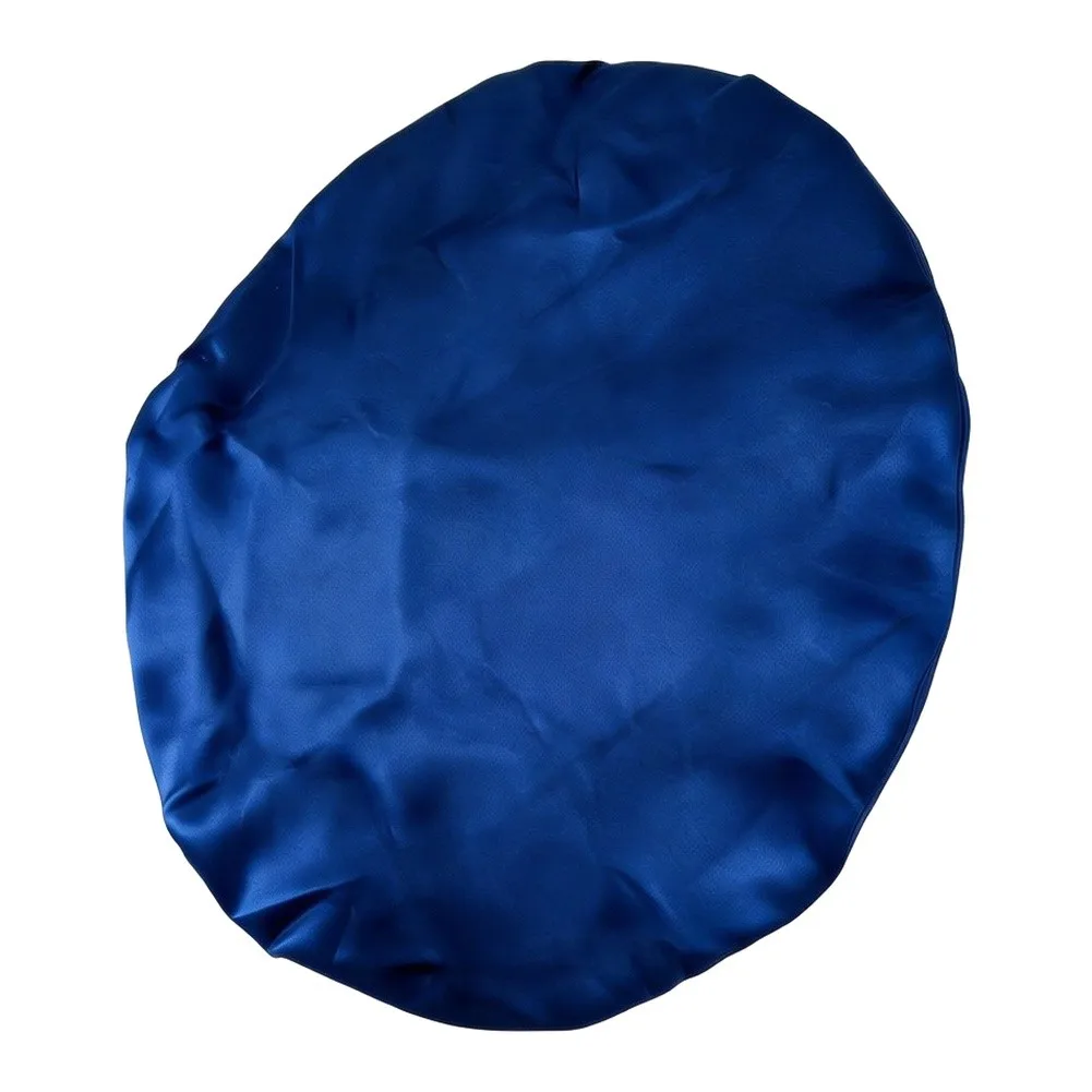 Mat for Gaming on Round Tables Measuring 36 to 48 Inches in Diameter Using Elastic-Integrated Felt Fabric Design