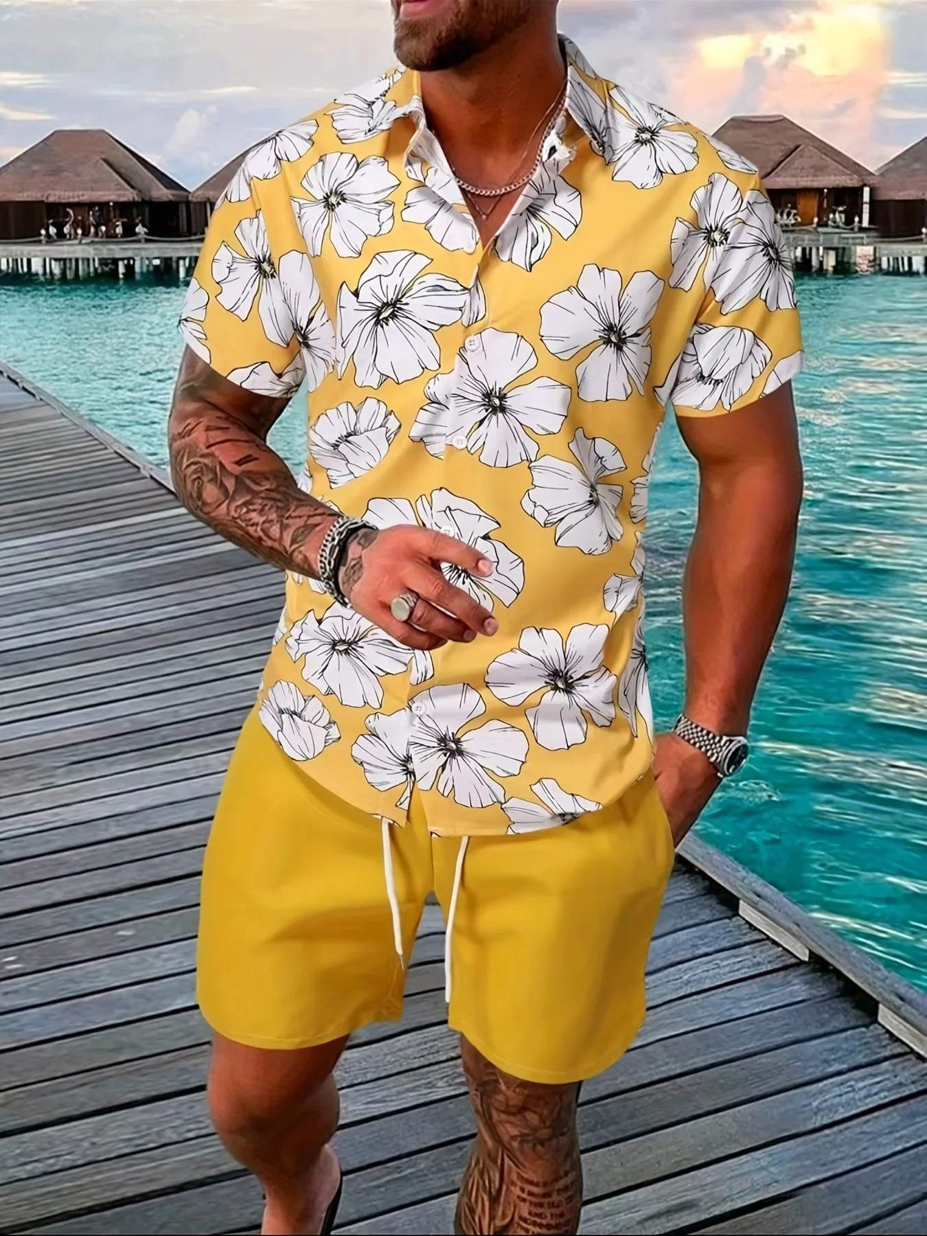 New Men's Spring and Fall Two-Piece Beach-Style Short-Sleeved Lapel Print T-Shirt Shorts Drawstring Casual Business Tracksuit