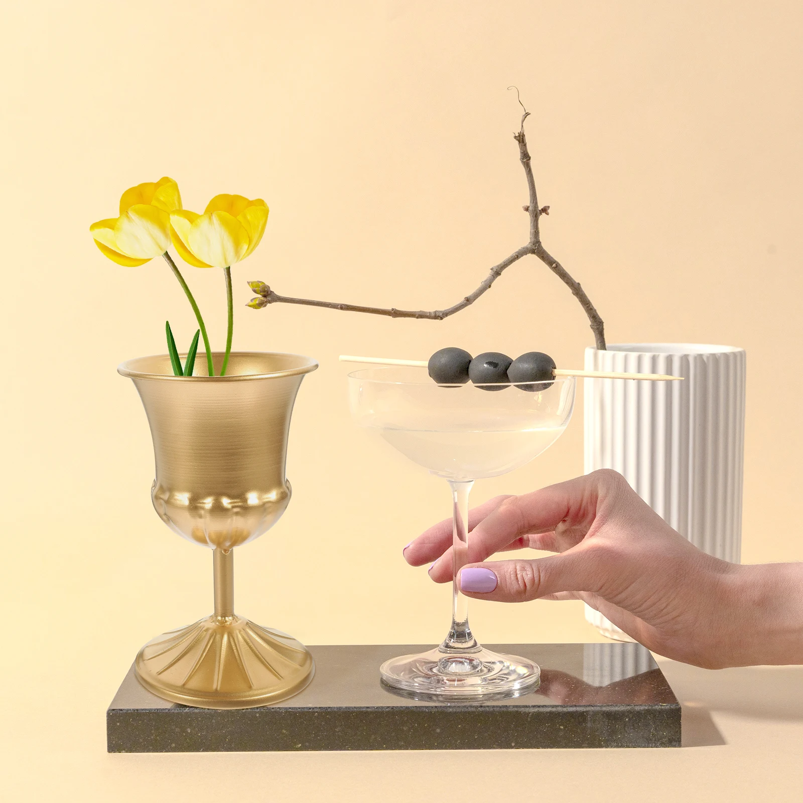 

Golden Flower Vase Iron Utensils Vintage Decor Dried Plant Container Office Vases Home Centerpiece Wedding Table Ornament Metal