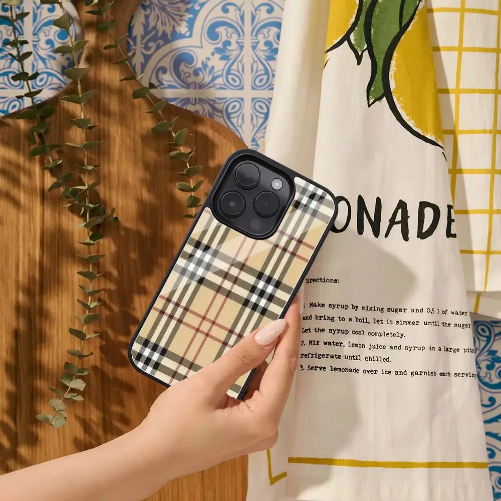 Brown Cloth Pattern Phone Case Fashion Ins Phone Case For IPhone 16 15 14 13 12 11 Pro Max Glossy HD Hard PC Cover Cute Anime - náhled 3