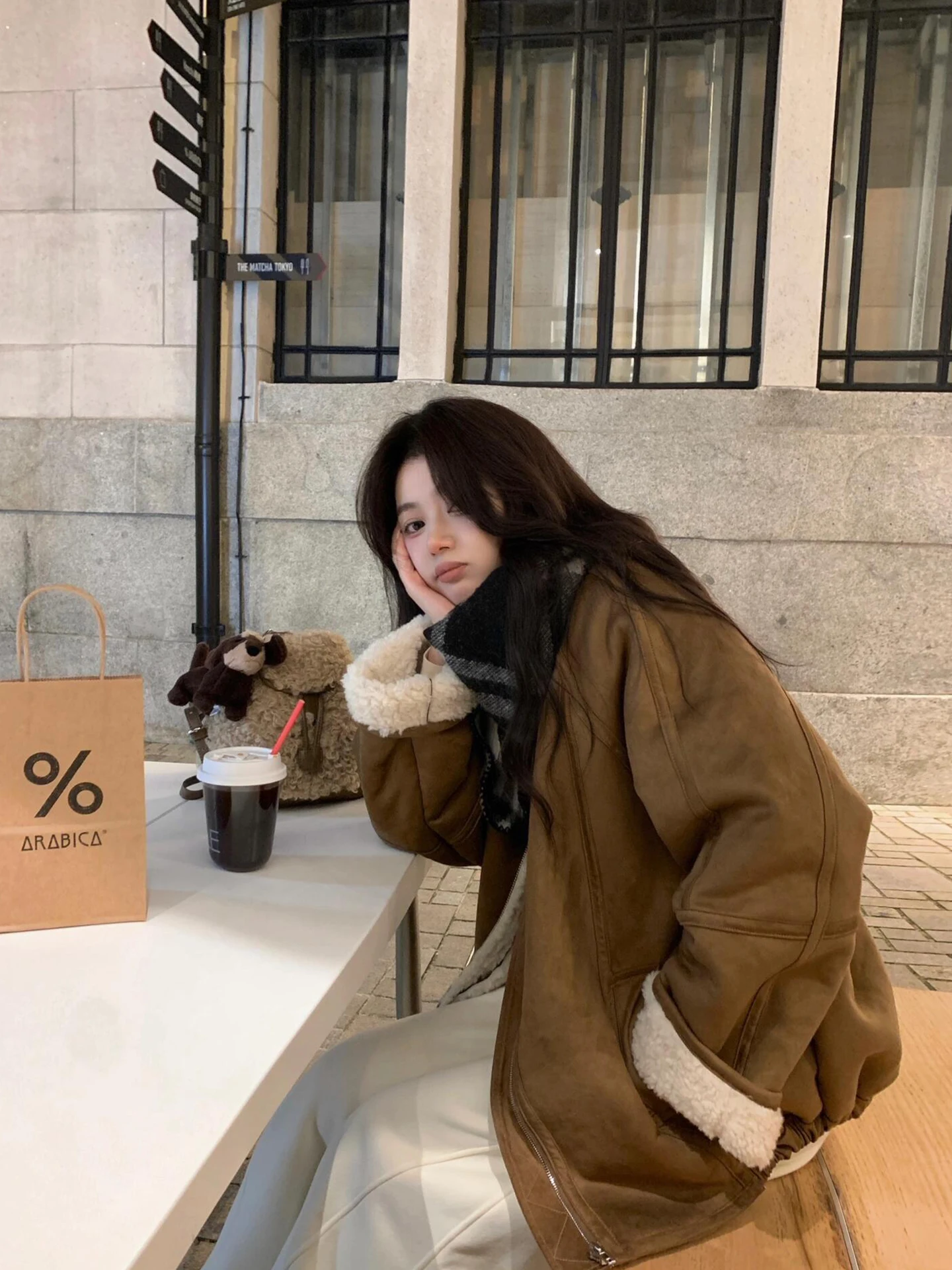 

FEMPILOT Retro Lamb Fur Jaet Women's Inteated Leather And Fur Upper Body Winter New Sle Stand Fit ort Coat