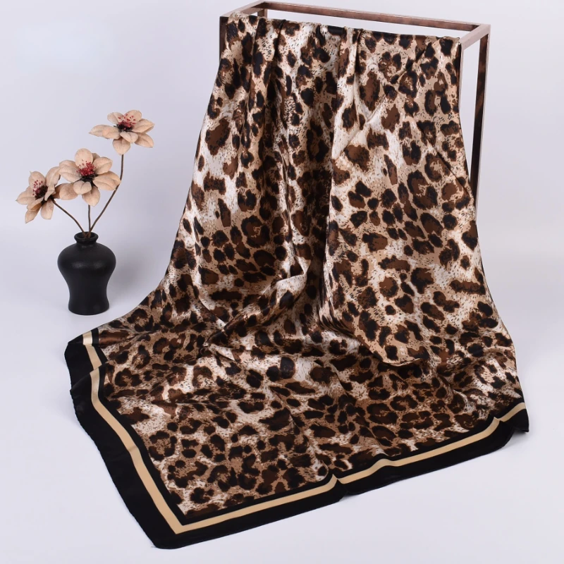 New Leopard Print Scarf in Autumn Winter 90x90 Square hijab New Arrivals 2024 luxury Scarf Women Thin Scarf Modal Hijab Uv Mask