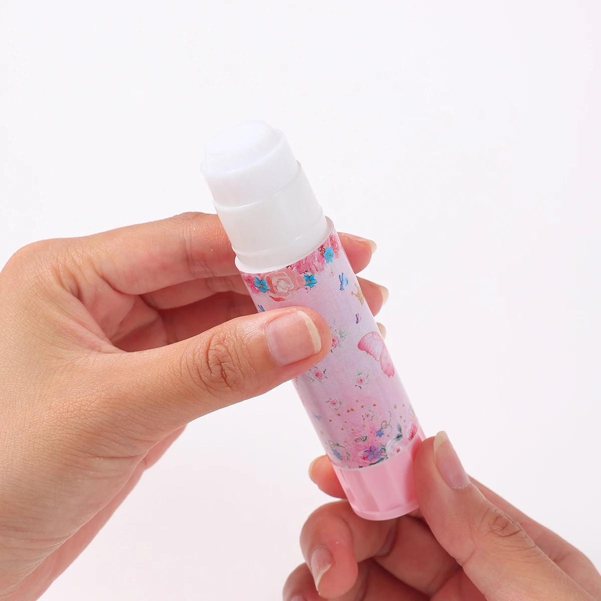 4/6pcs Cartoon Solid Glue Stick High Efficiency Adhesion Butterfly Sticker Student DIY Solid Glue High Viscosity Stationery Gift