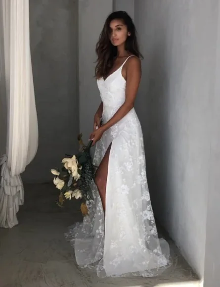 Seksowna sukienka letnia z poliestru z dekoltem w serek, koronką, długimi rękawami, modnymi ramiączkami, słodkim stylem, zamkiem błyskawicznym.