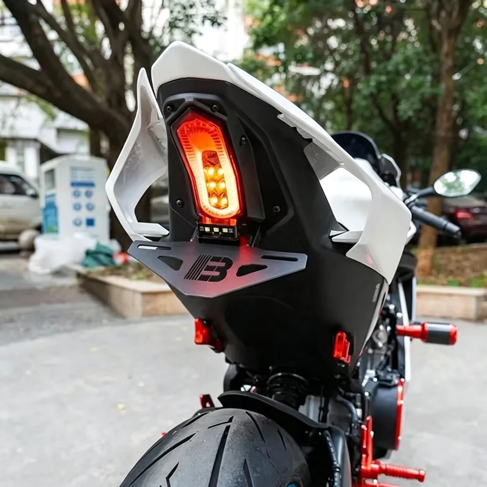 Motorcycle Parts Rear Tail Light Brake Turn Signals Integrated Led Light License Plate for CFMOTO 675SR 675 SR 675SR-R 675SS