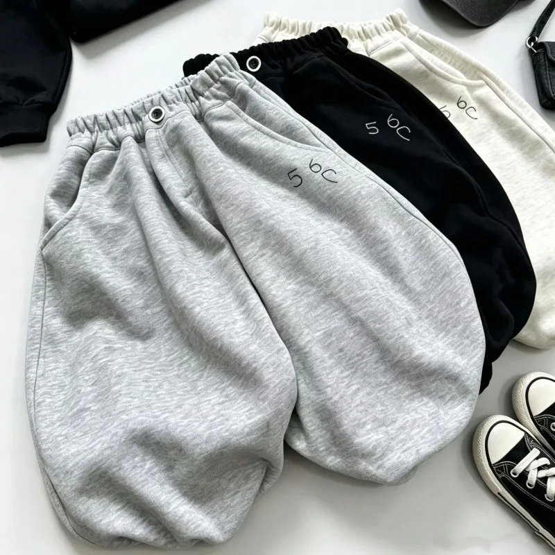Bellbell Herbst-Jogginghose für Jungen, locker geschnitten, mit Buchstabenmuster, Kinder-Sport- und Freizeit-Hose, für Jungen im Alter von 2-10 Jahren, Teenager-Jungen, Hose mit elastischem Bund. – Detail 2