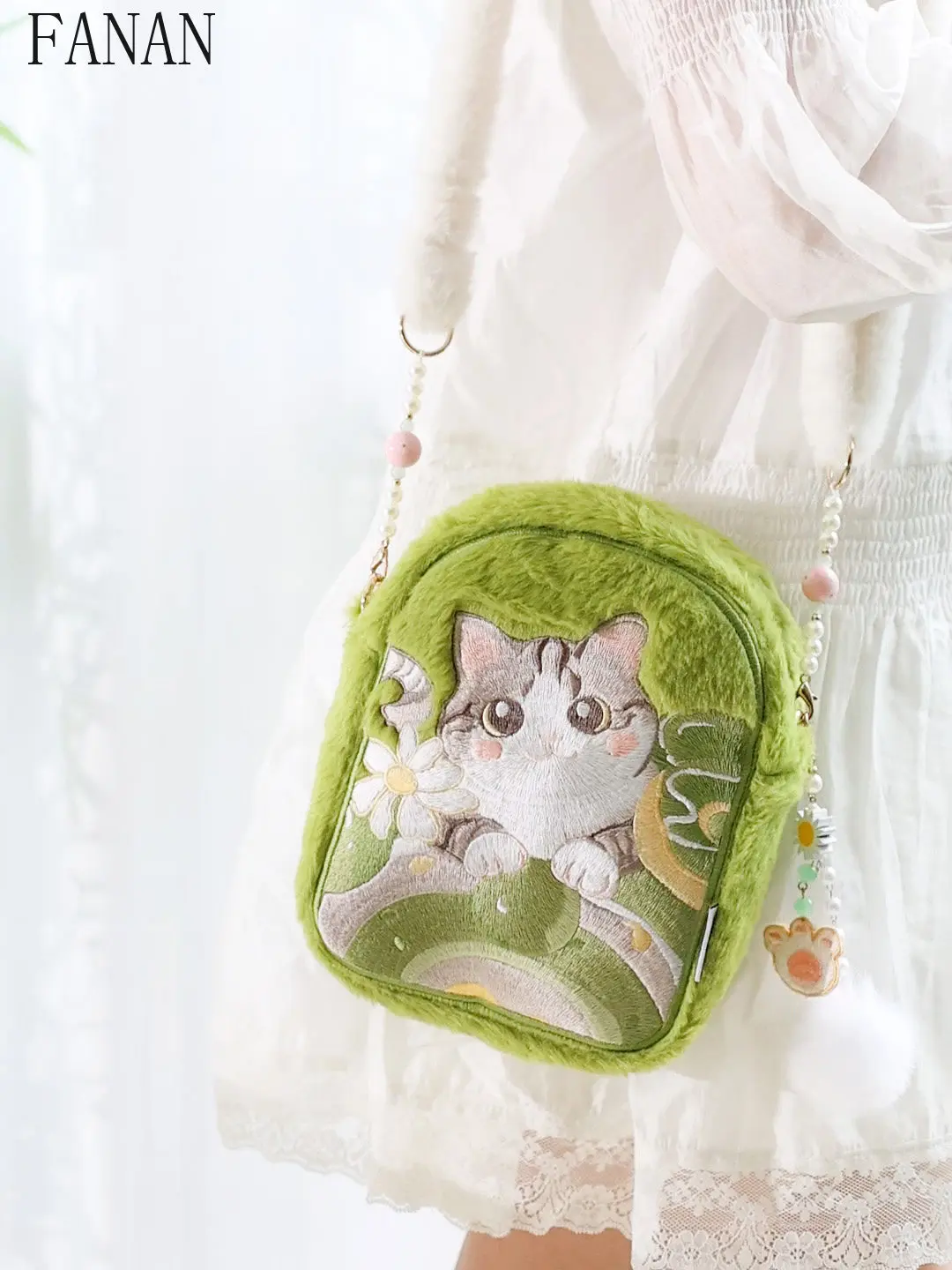 2026 Fall and Winter New Product Green Stuffed Women's Kawaii Shoulder Bag Lolita Style Sweet and Cute Girl Crossbody Bags