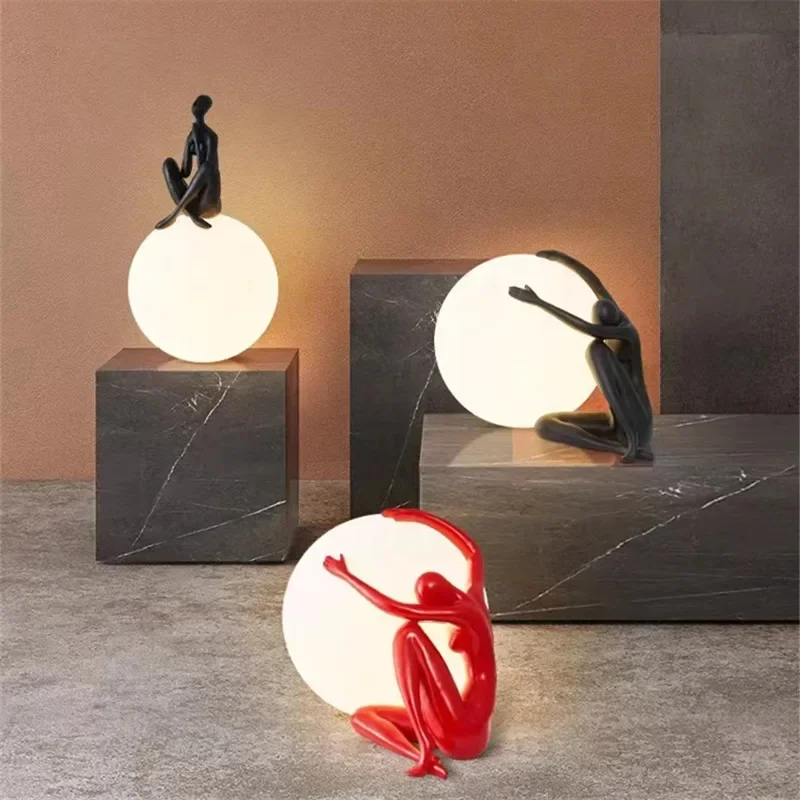 Italian table light Ball Holding Character Resins Statue Figure table lamp for Living Room Bedroom Balloon-Lamp Humanoid Lamp