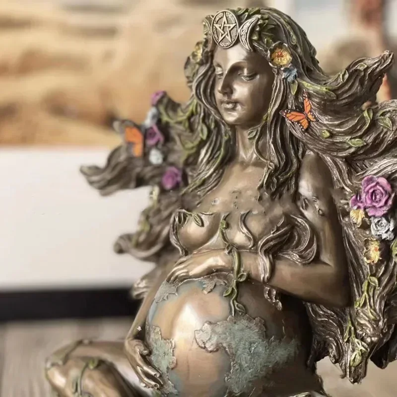 

Earth Mother Gaia Statue Figurine Butterfly Garden Decorative Ornaments Resin Moon Goddess Sculpture Decoration