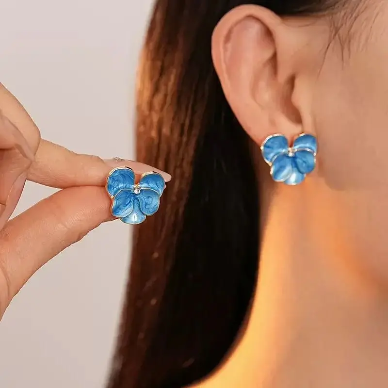 Cute Oil Dropping Blue Flower Earrings for Women Retro Petal Pink Flower Stud Earring Summer Jewelry Fashion Ear Accessories New