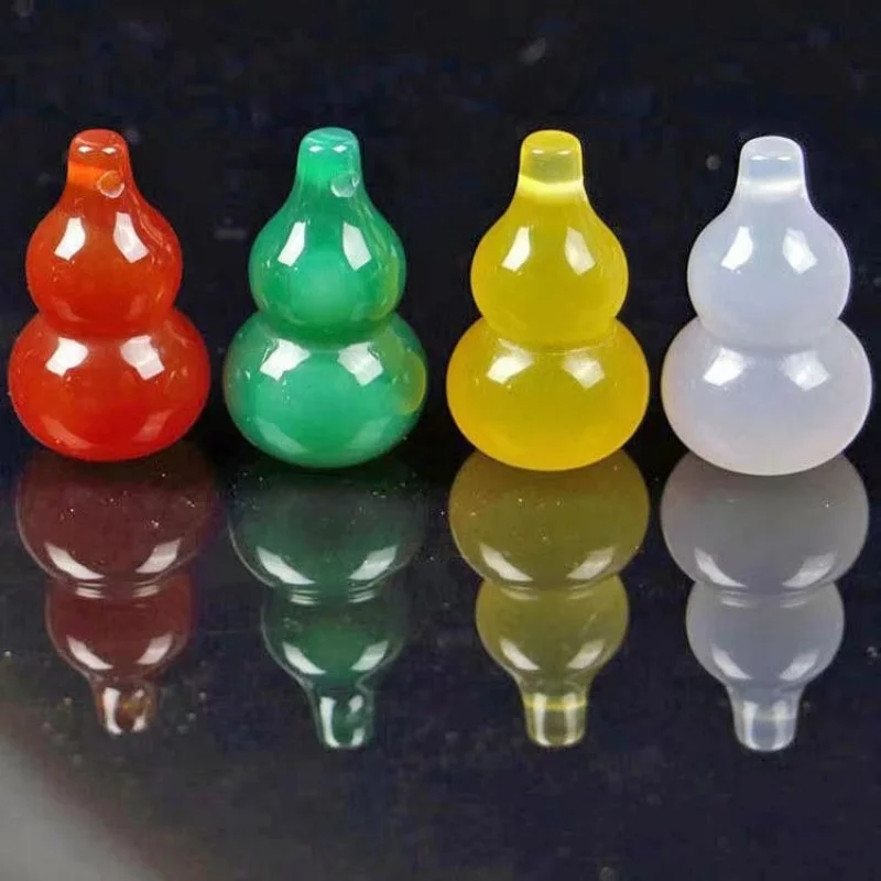 

Wholesale chalcedony ice seed gourd pendants, children's jade pendants, men's and women's agate jade pendants, couple's jade pen