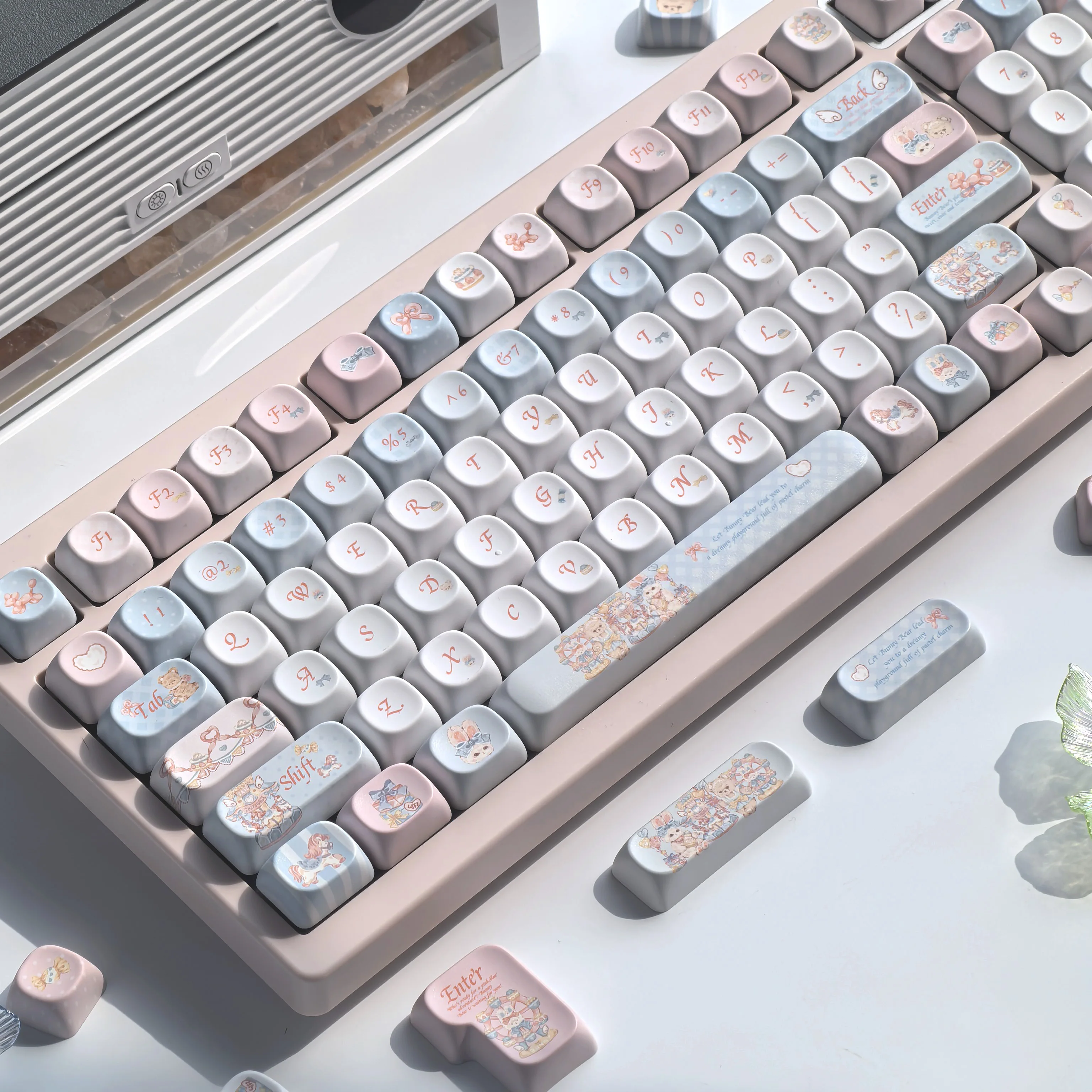 

MAIMOOO Moa Keycaps Pink Cute Bunny Bear Playground Theme Pbt Dye Sublimation Alice Layout For Ajazz Aula Custom Keycap