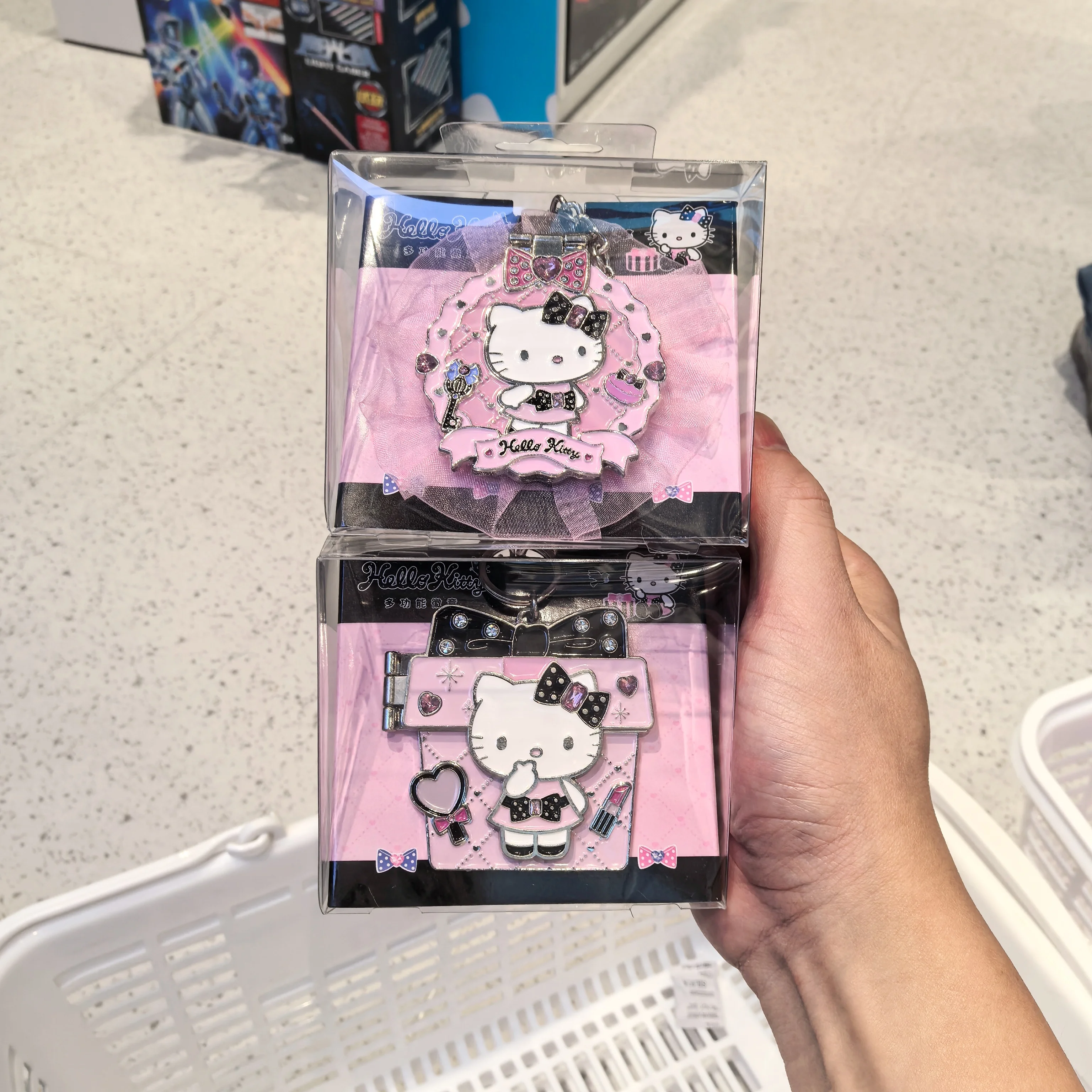 

Hello Kitty Sparkling Party Multi-function Badge Keychain, Convertible Pin Button & Key Ring, Kawaii Bag Clip Accessory Gift