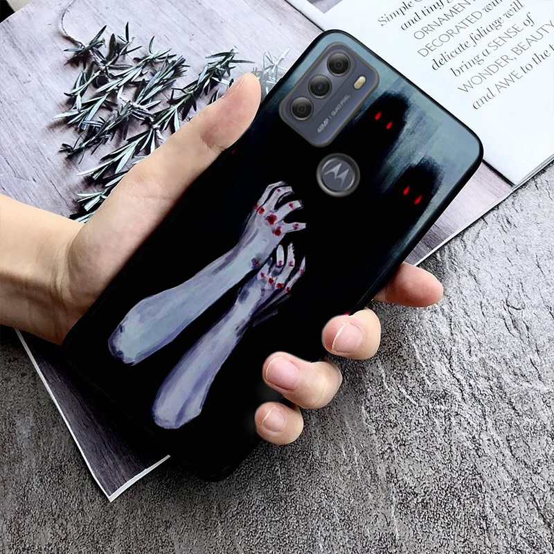 

Horror art Phone Case For Moto G84 G23 G24 G31 G32 G41 G51 G52 G53 G54 G71 G82 G42 G62 G200 G Play G Stylus