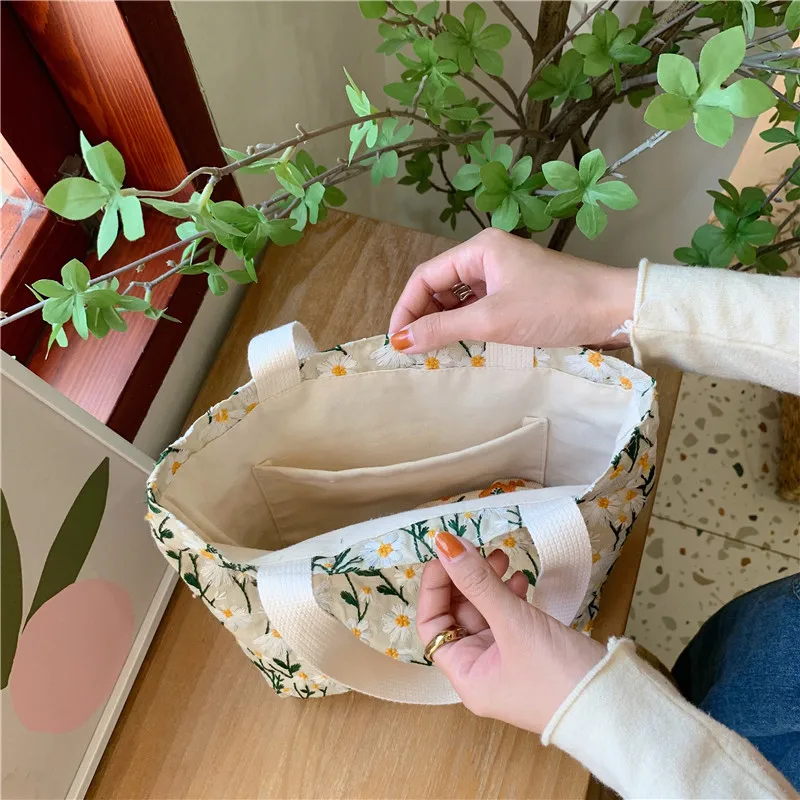 Daisy Embroidered Handbag for Women Canvas Ladies Floral Casual Small Tote Luxury Designer Reusable Shopping Bags Purses