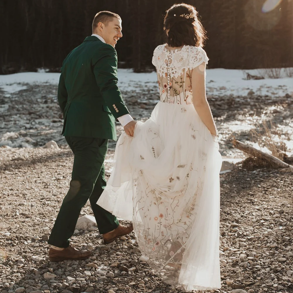 Mangas casquillo bordado tul vestido de novia colorido ilusión personalizada una línea botones recorte encaje Maxi Elopement vestidos de novia