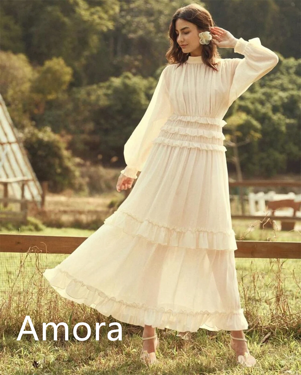 Gaun Malam Sifon Gading Boho (Bohemian) Kustom Gaun Acara Dipesan Lebih Dahulu Belakang Ritsleting Lengan Panjang Leher Tinggi Indah