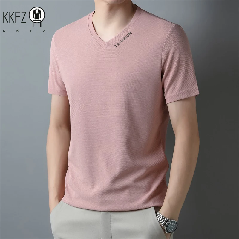 New Men\'s Casual and Fashionable V-neck Solid Color Short Sleeved T-shirt Breathable and Comfortable Summer Versatile Top