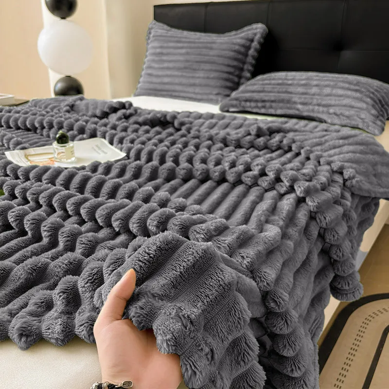 Blanket Thickened Milk Velvet Autumn/winter Blanket for Office Nap Flannel Sofa Cover Pet Warm Soft Blanket Large Size - Image 5