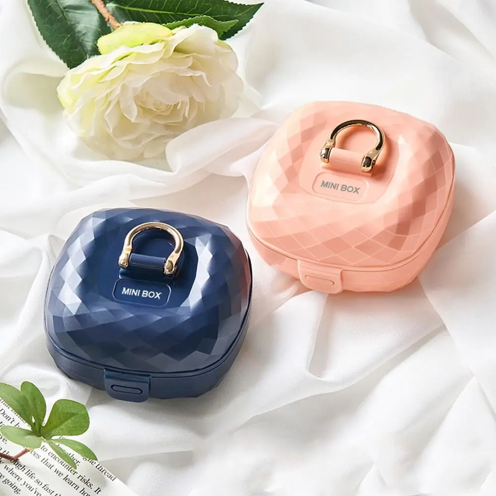 Kotak Penyimpanan Perhiasan Plastik Berlian dengan Cermin Kotak Rias Perjalanan Tahan Air Kalung Cincin Organizer Perhiasan untuk Wanita