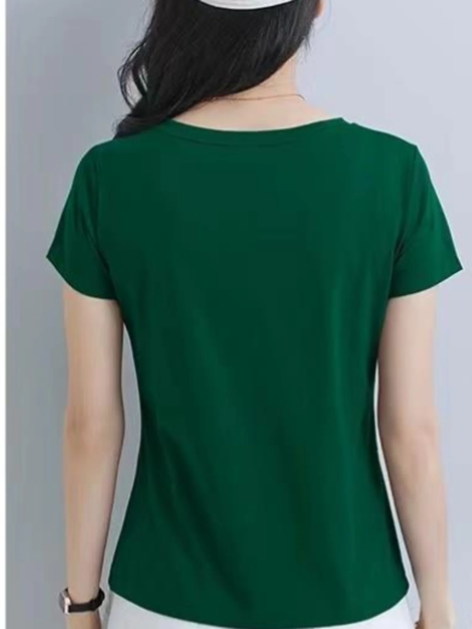 Womens Soft & Breathable Solid V-Neck T-Shirt - Casual Short Sleeve for Spring & Summer - Stylish Essential, Comfort Fit Wardrob