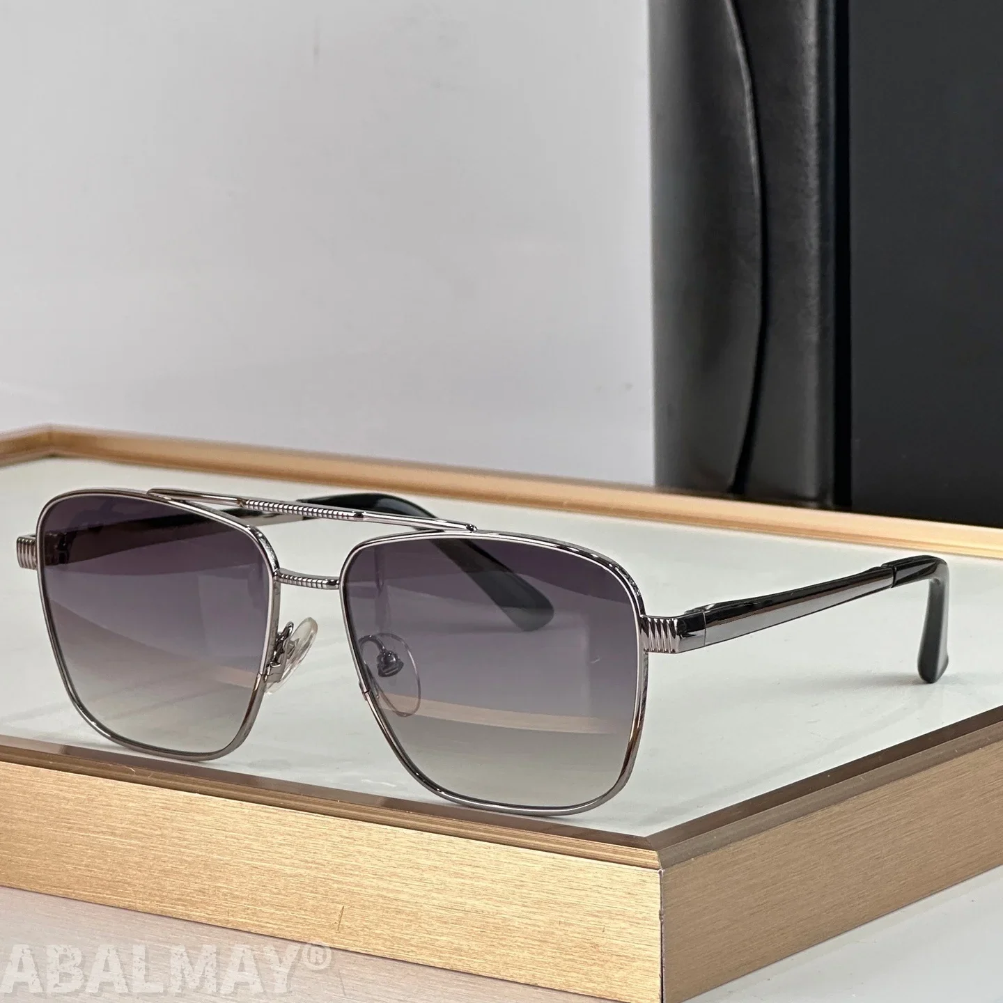 MAY THE PADKYLOB Top Quality Mens Sunglasses for Women Fashion Trend Luxury Acetate Titanium UV400 Designer Sunglasses Frame
