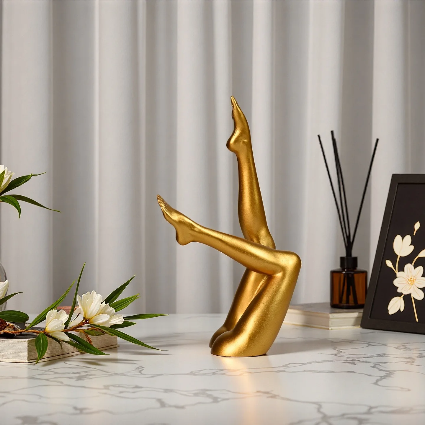 

Современное искусство, скульптура женских ног, украшение для домашнего рабочего стола, коллекционные абстрактные ноги, орнамент из смолы, фигурка, подарок на день Святого Валентина