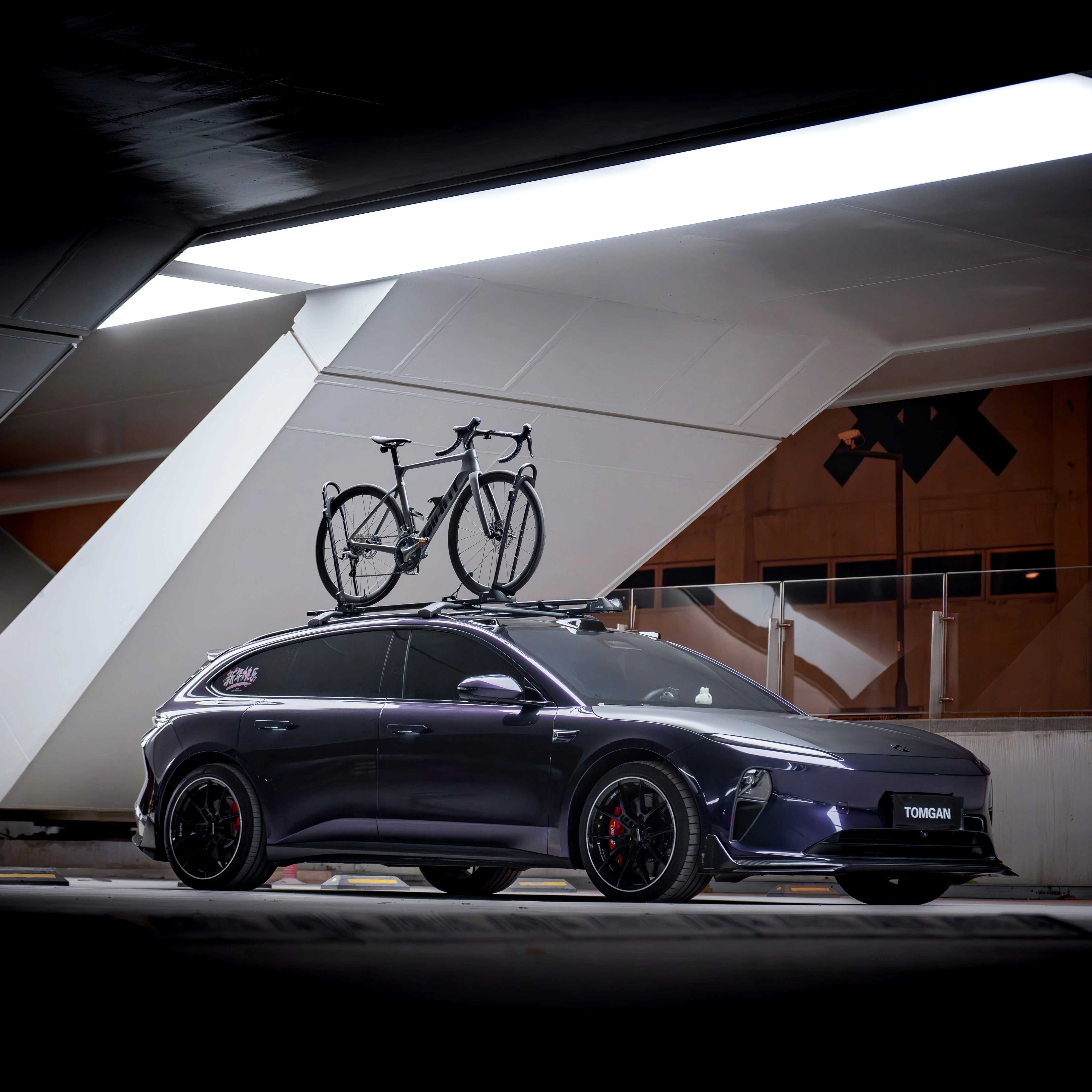 

Universal Roof Bike Rack | Steel Pipes+aluminum Profiles+reinforced PA+stainless Steel, Anti-theft Lock