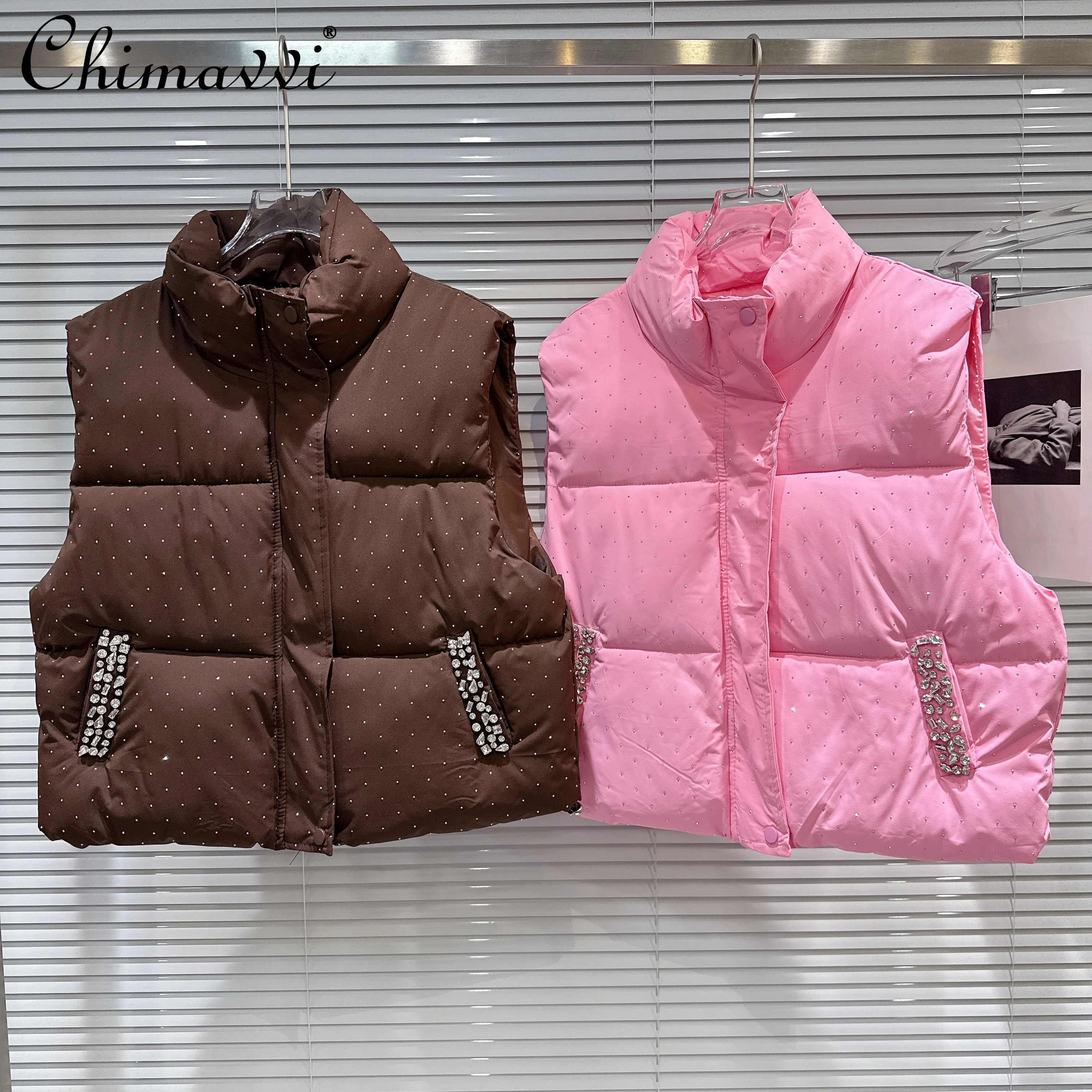 

Корейский стиль, модный элегантный светский жилет для тяжелой промышленности с бриллиантовым воротником-стойкой без рукавов, толстый теплый стеганый жилет, женская осенняя куртка