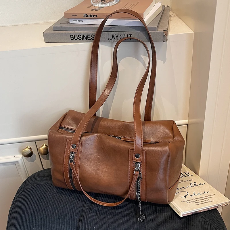 

Корейский стиль, тренд Y2K, сумка подмышки, простая большая вместительная сумка на плечо с подушкой, однотонная женская сумка-тоут из мягкой искусственной кожи