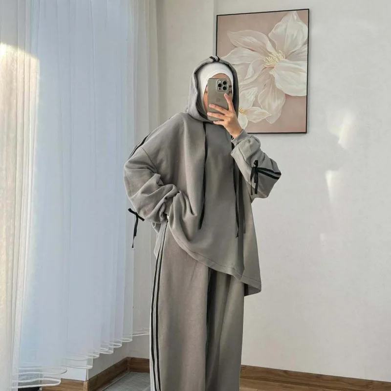 SuperAen Spring 2026 New Striped Women's Long-Sleeved Hooded Elegant Casual Fashion Wide-leg Pants Two Pieces Sets