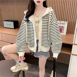 2024 Spring and Autumn Women's New Splicing Hooded Zipper Pocket Stripe Fashion Loose Minimalist Casual Long Sleeve Sweatshirts