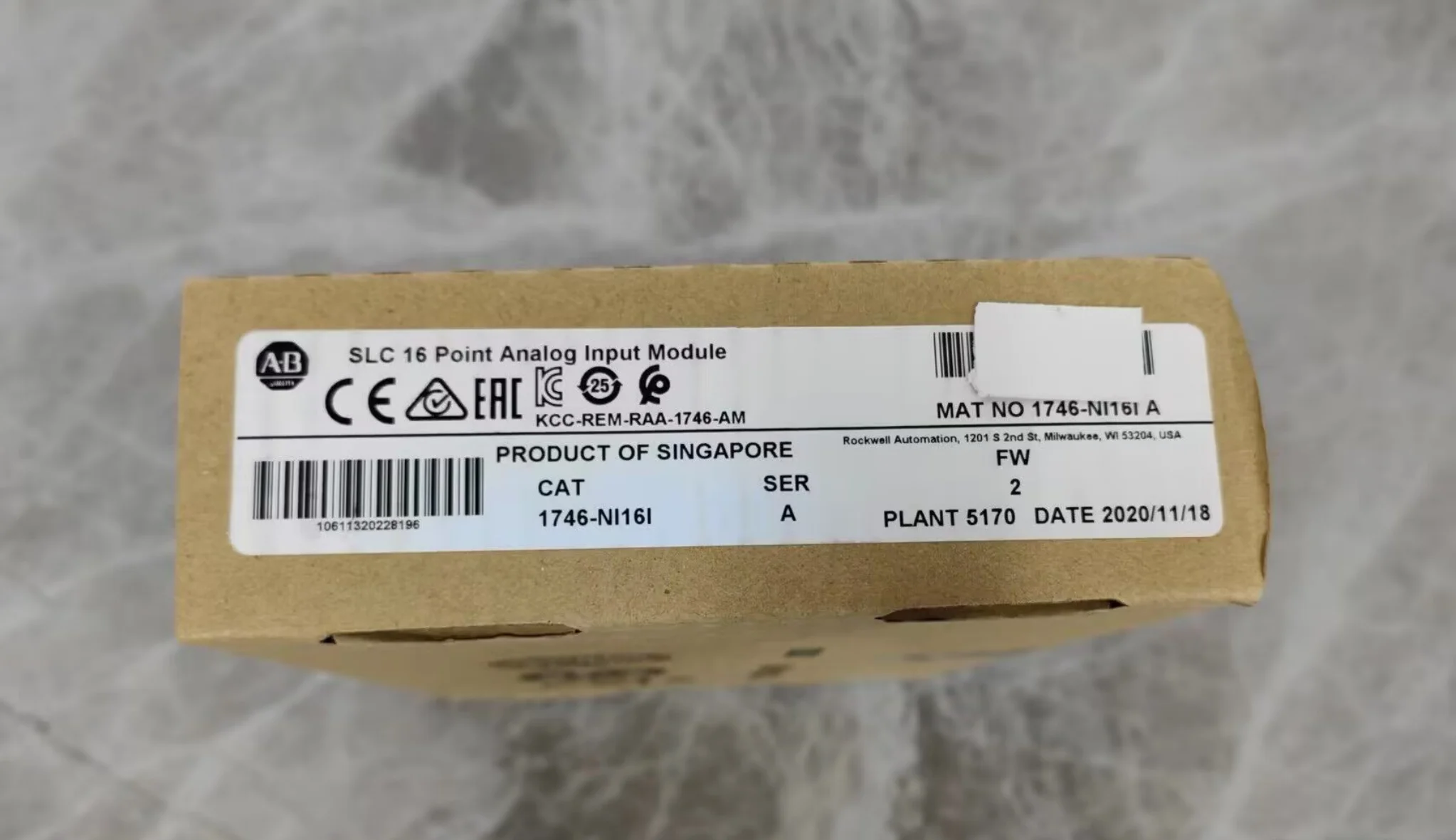 1Pc Nieuwe Ab 1746-NI16I 1746NI16I Een In Doos Merk