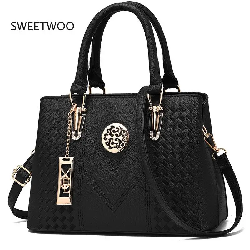 

Women Large Capacity Handbag New Fashion Embroidered Shoulder Crossbody Bag