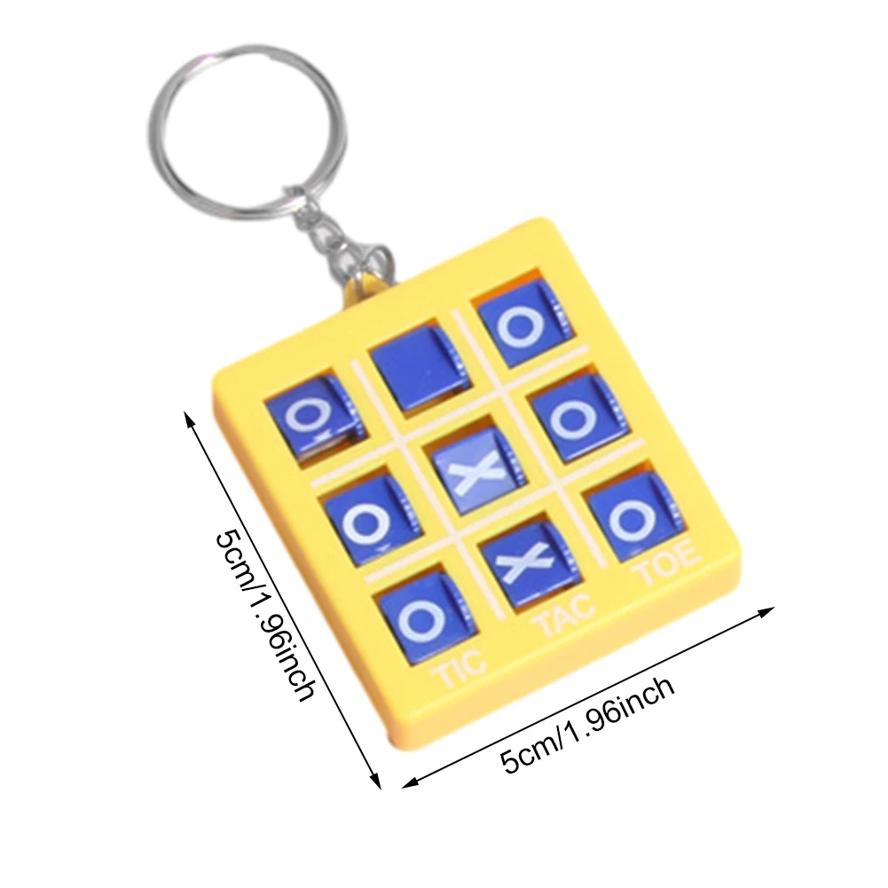 4Pcs/Set Tic Tac Toe Pendant Toys with Key Ring Mini Tic Tac Toe Keyring Colourful Portable Educational Toys for Kids