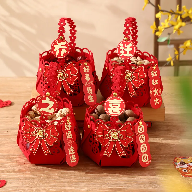 

4Pcs Cloth Chinese Wedding Candy Bag Big Red Handle Joy Housewarming Handle Basket Wrapping Party Wedding Candy Gift Boxs
