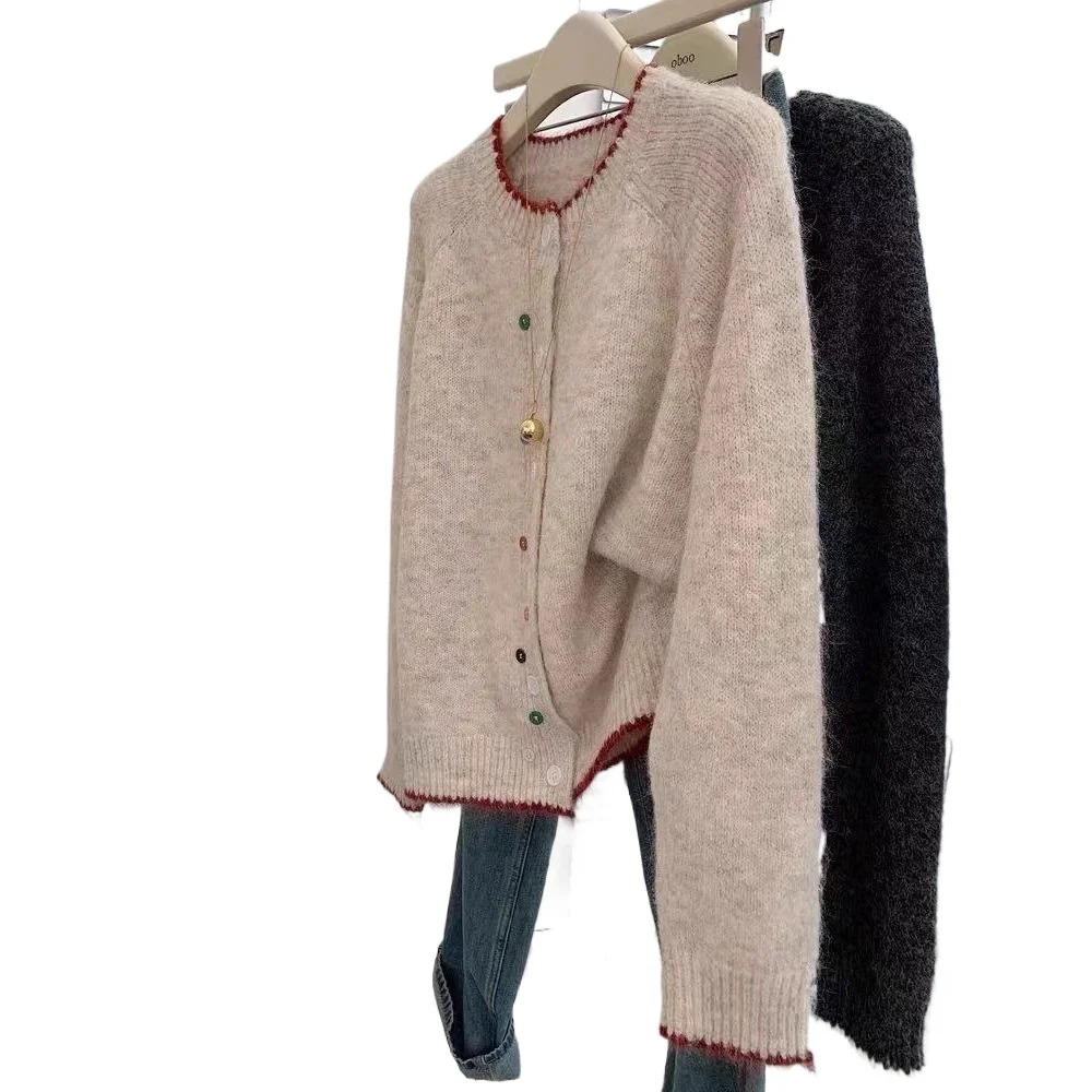

2026 Contrasting Color Round Neck Long-sleeved Knitted Cardigan Sweater Jacket for Women Soft Waxy Early Autumn Wear Top