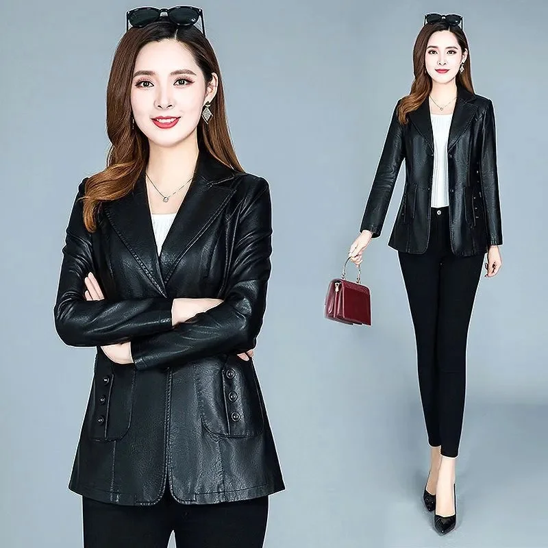 الكورية المرأة قصيرة الجلود أبلى ربيع الخريف الإناث حجم كبير 6XL فو بلوزات من الجلد 2025 السيدات موضة بولي Leather سترة جلدية