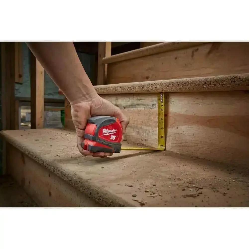 New Milwaukee 48-22-6626 m / 26 ft Compact Tape Measuring Nylon Blade Impact Resistant Reinforced Frame -2M/5M/8M